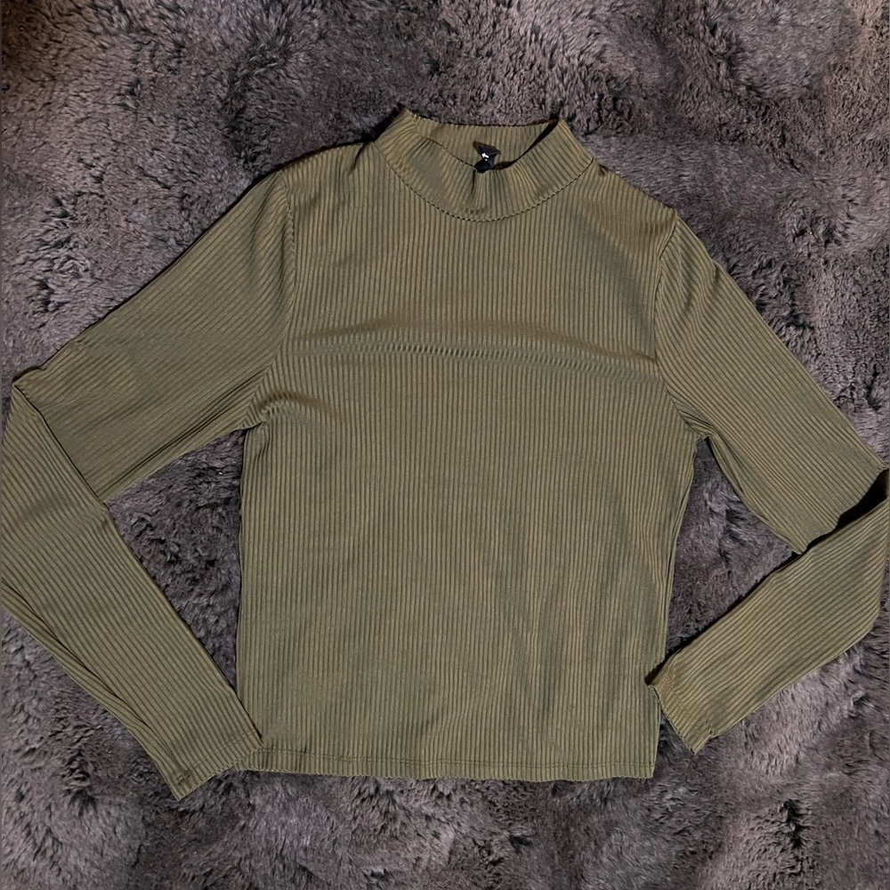 Stylish Olive Ribbed Long Sleeve Top Size L